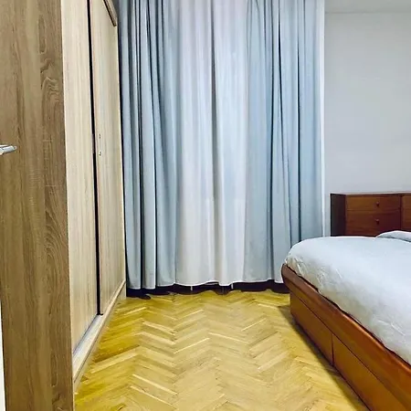 Apartamento Regina's Modern Near Square *